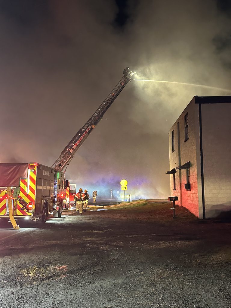 Late night fire destroys vacant warehouse Monday night - WNEG